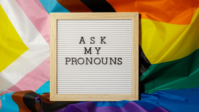 Bild „Ask my Pronouns" von anna.stasiia (Adobe Stock)