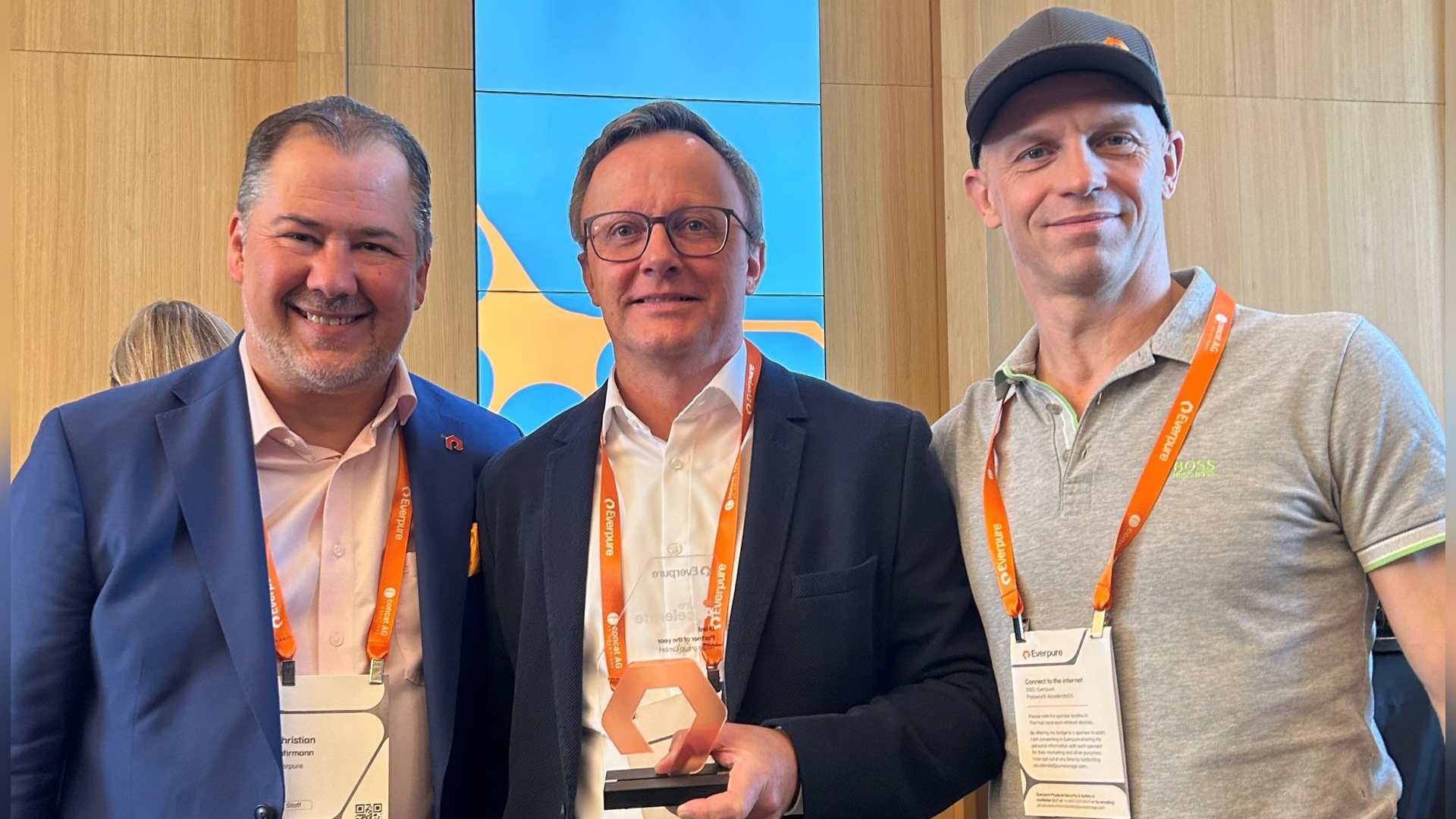 everpure-award-group-picture