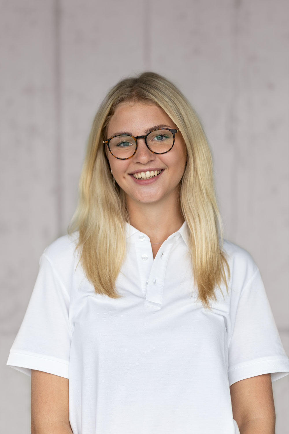 Charlotte Brömmelhaus, duale Wirtschaftsstudentin im Sales bei netgo