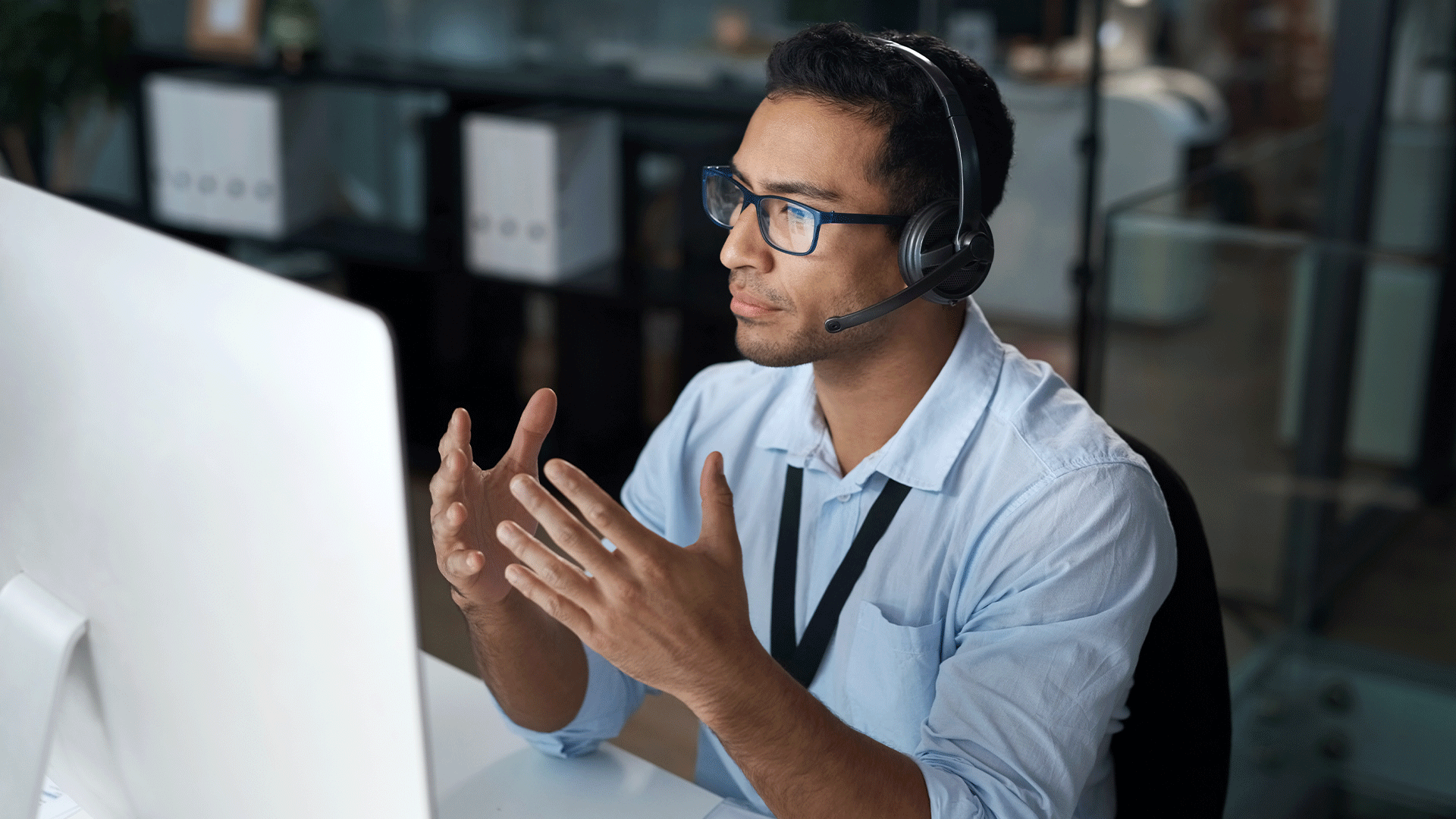 2025_10_netgo_produktseite_cloud_telefonie_herausforderung 2025_10_netgo_produktseite_cloud_telefonie_herausforderung